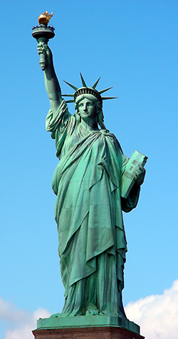 statue